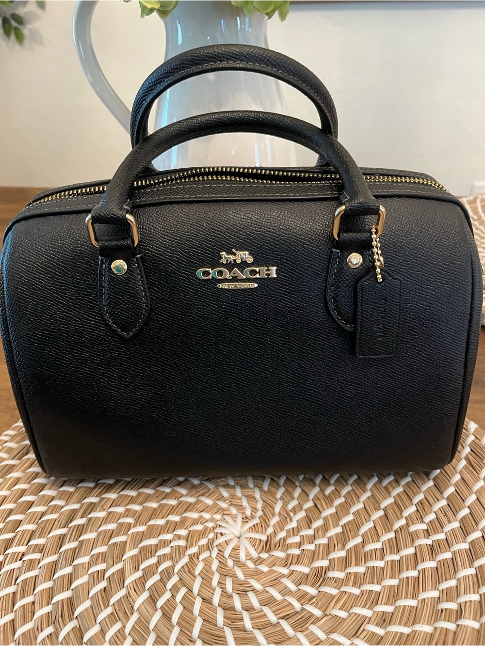 COACH Rowan medium Black Leather Dome Satchel with Gold Hardware - Picture 7 of 16